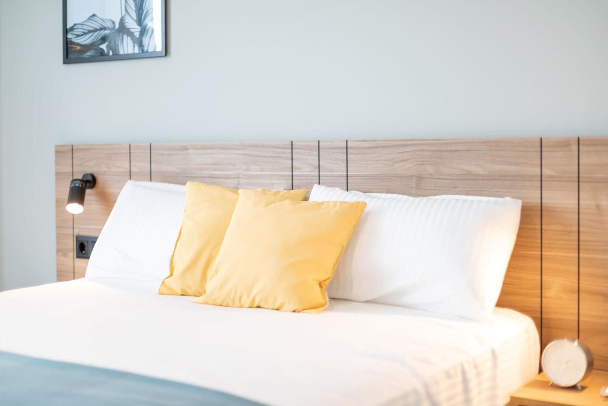 Aparthotel Be Casa - Valdebebas Madrid Esterno foto