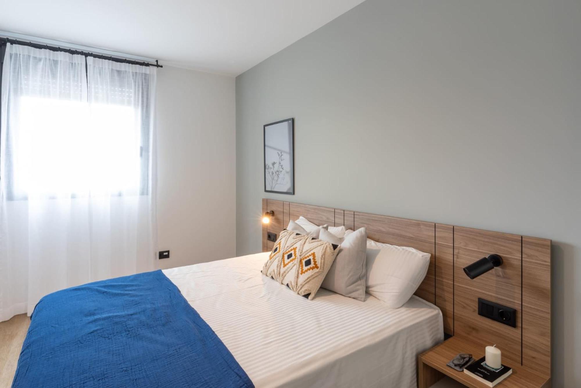 Aparthotel Be Casa - Valdebebas Madrid Esterno foto